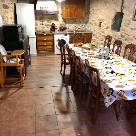 Casa Rural Bierzo Encantado Valle de Finolledo ภายนอก รูปภาพ